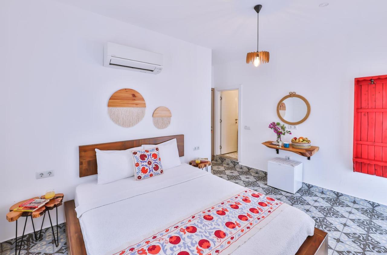 Dantel Butik Ev Pansiyon Kaş Exterior foto