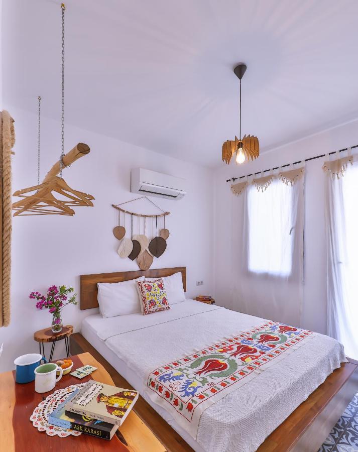 Dantel Butik Ev Pansiyon Kaş Exterior foto